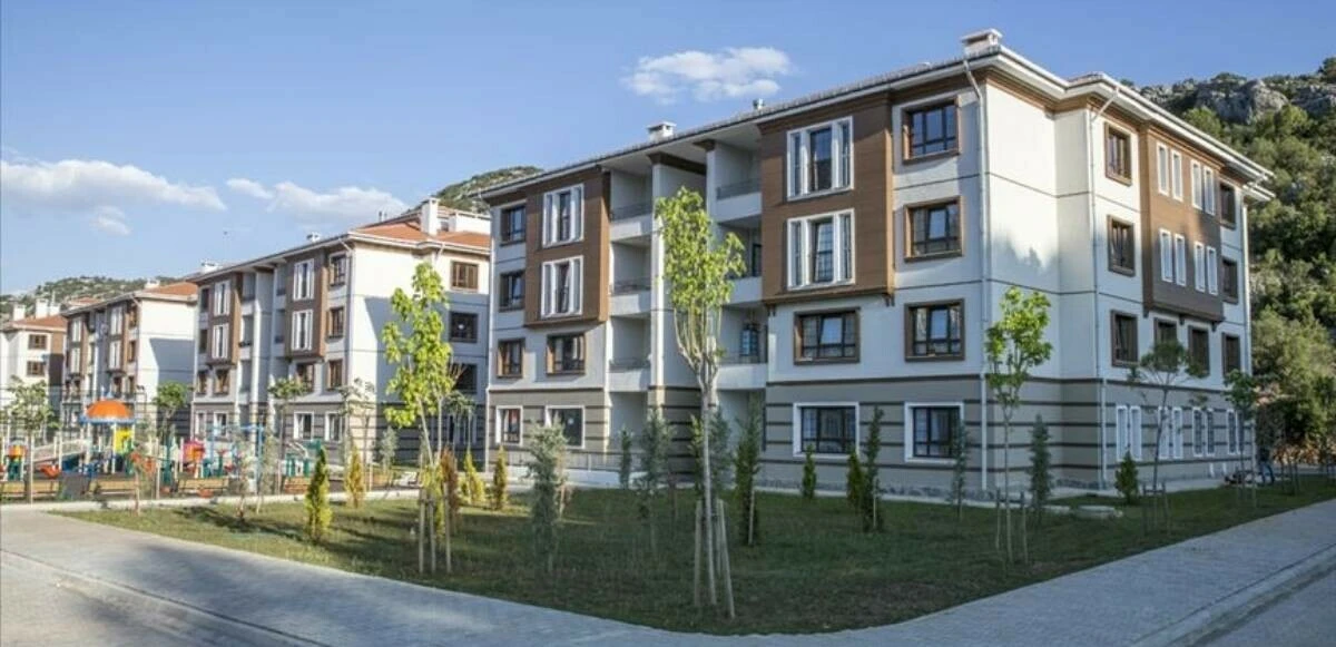 Koru Florya ile Beyoğlu Sütlüce'de çok sayıda konut ve rezidans satılıyor... TOKİ son dakika olarak duyurdu!