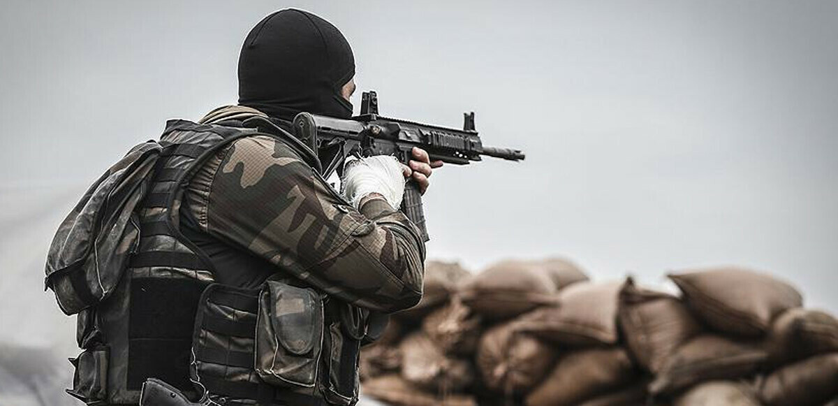 Son dakika! PKK'ya darbe üstüne darbe: 4 terörist öldürüldü