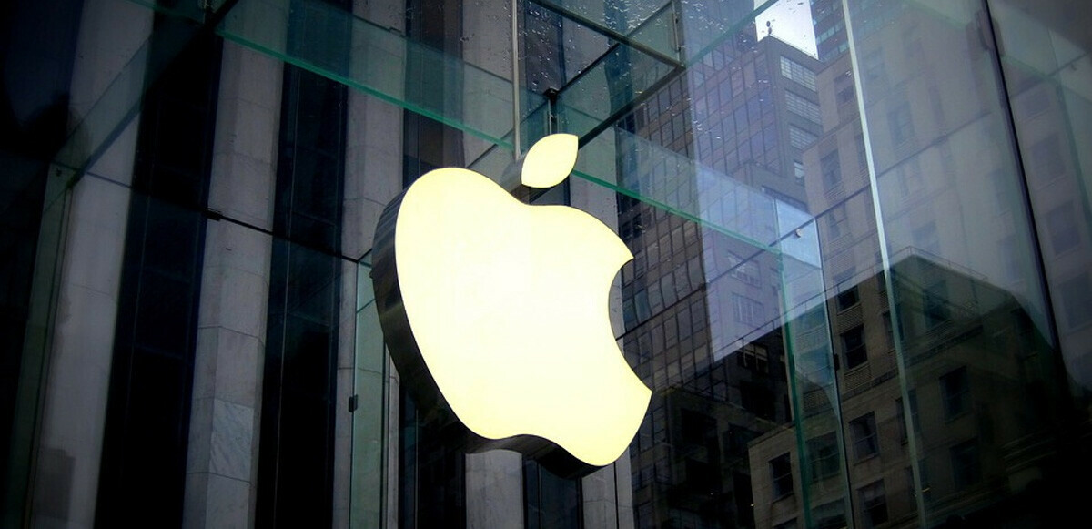 Telefonun yanında şarj cihazı vermeyen Apple&#039;a milyon dolarlık ceza