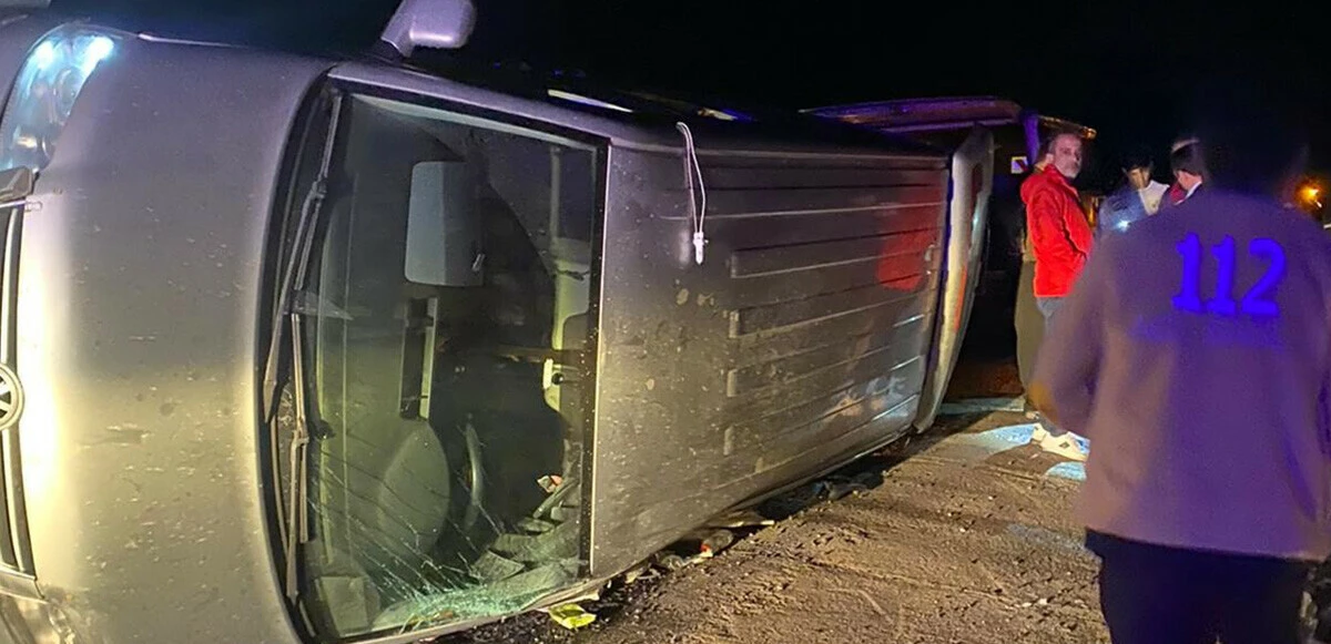 Elazığ'da transit yan yattı: 4 yaralı