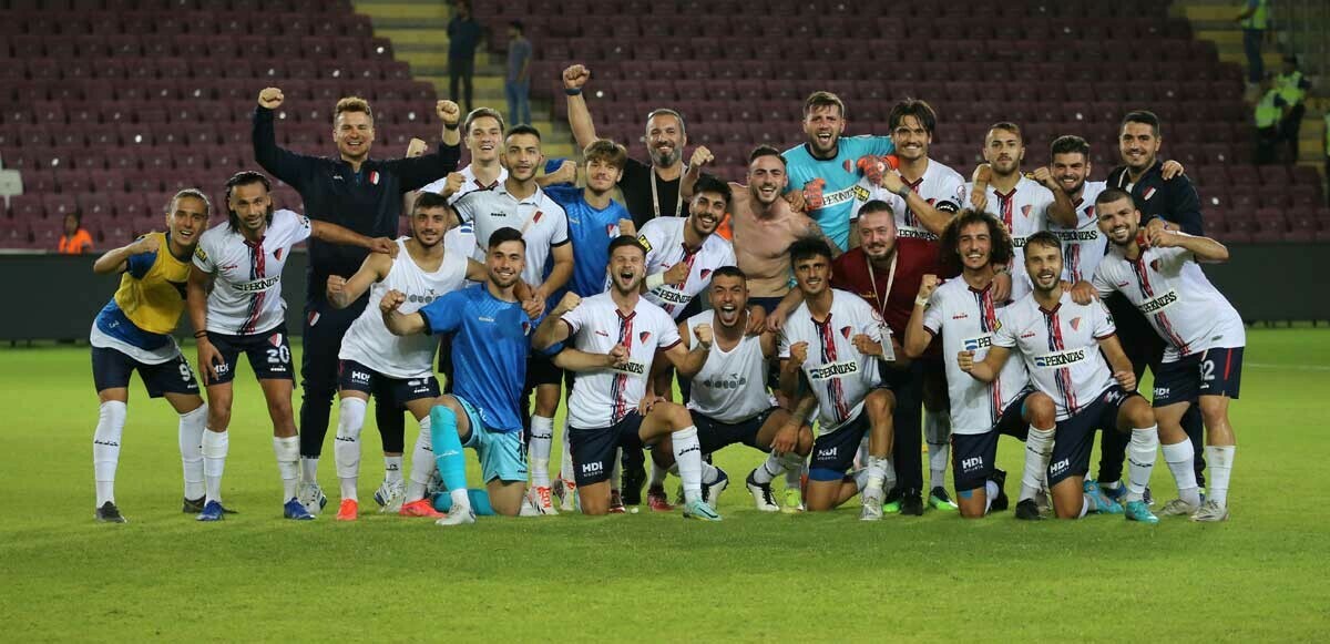 Düzcespor, Hatayspor&#039;u eledi