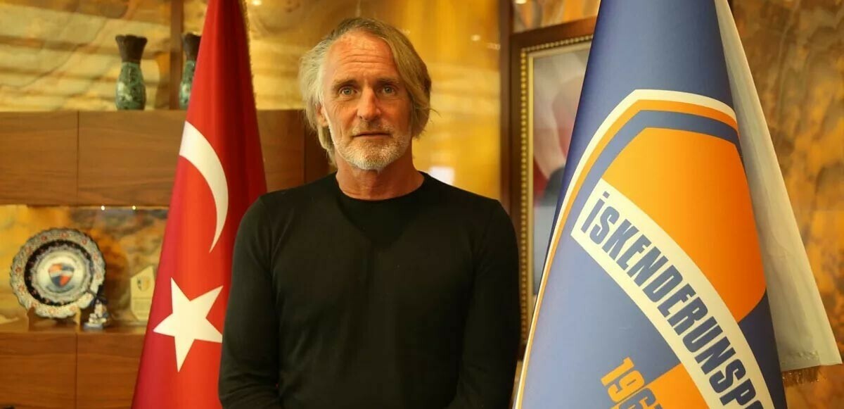 Son dakika! İskenderunspor&#039;da Jan Olde Riekerink ile yollar ayrıldı