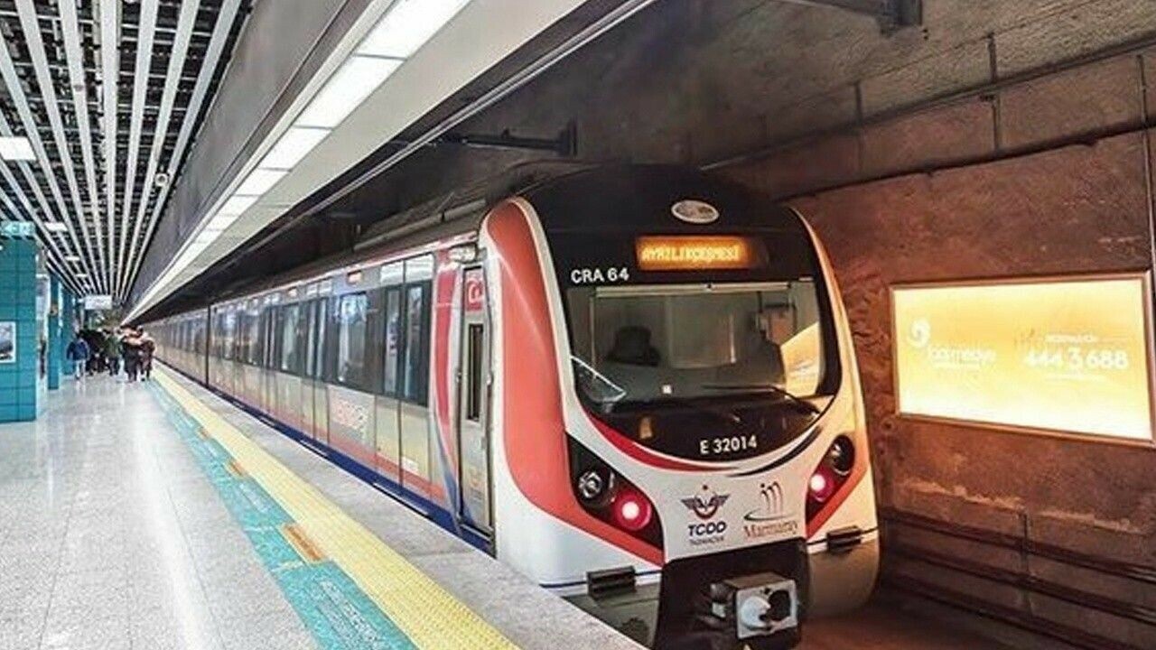 Son dakika! Marmaray'da bir kişi intihar etti