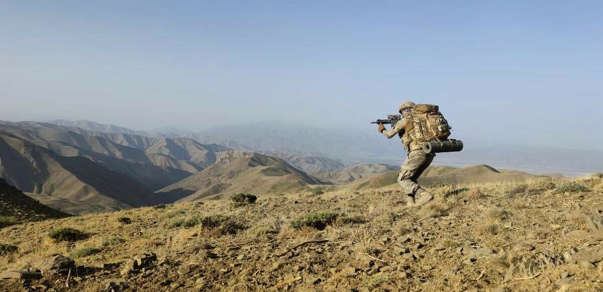 İçişleri Bakanlığı duyurdu: Hakkari&#039;de 688 personelli dev operasyon