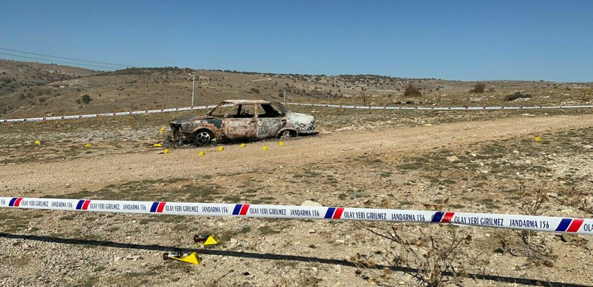 Afyonkarahisar’da vahşet: Silahla vurulduktan sonra otomobille birlikte yakıldılar