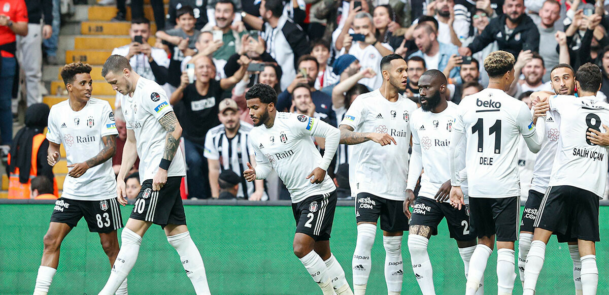 Beşiktaş&#039;ta derbi öncesi moralleri bozan gelişme! Yıldız futbolcu sakatlandı