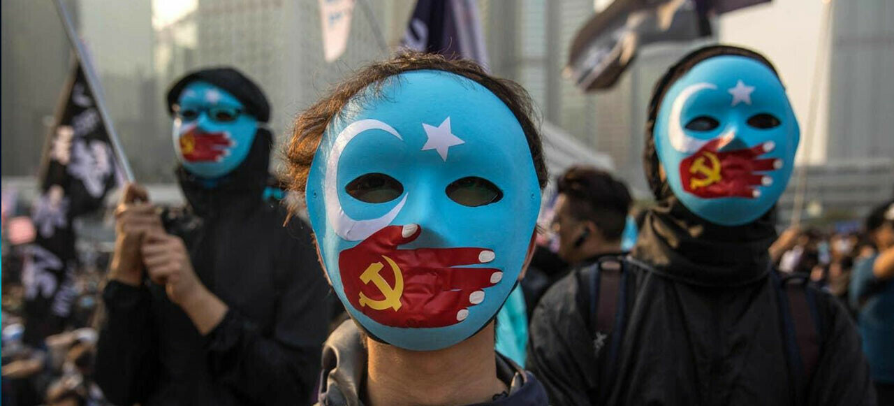 Çin namaz vakti uygulamasıyla Uygurları takip ediyor! Mobil güvenlik şirketi her şeyi ortaya döktü