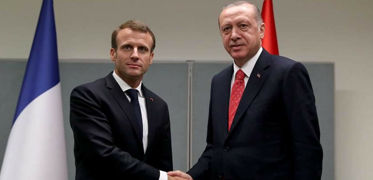 Macron, Erdoğan ile fotoğrafını paylaşıp Türkçe not düştü