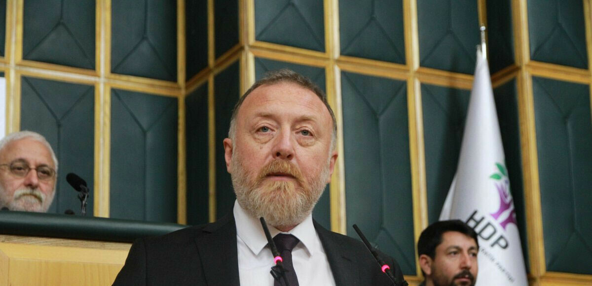 Alçak saldırılara &#039;tiyatro&#039; dedi! HDP’li vekil Sezai Temelli skandal sözler kullanarak terör örgütünün saldırılarını aklamaya çalıştı