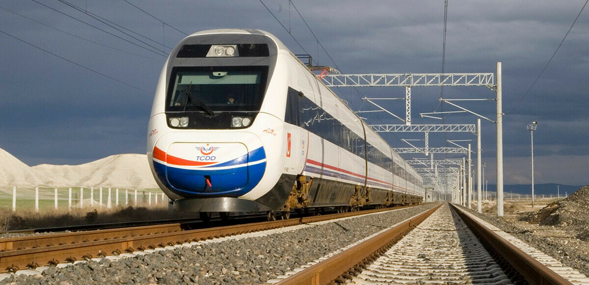 Uçakla yarışacak hızlı tren! Ankara-İstanbul arasını 80 dakikaya düşürecek yeni hat yolda