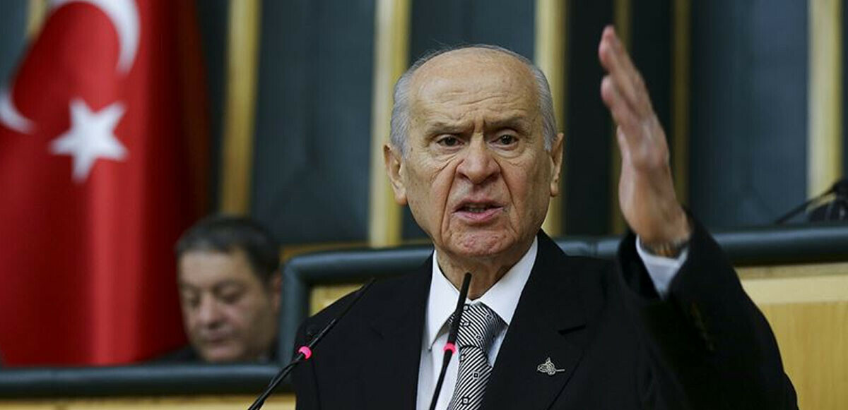 Son dakika! Devlet Bahçeli&#039;den Suriye&#039;nin kuzeyine kara harekatı mesajı: Terör örgütünün kafası koparılmalıdır