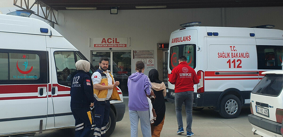 Osmaniye’de 21 öğrenci zehirlenme şüphesiyle hastaneye kaldırıldı!