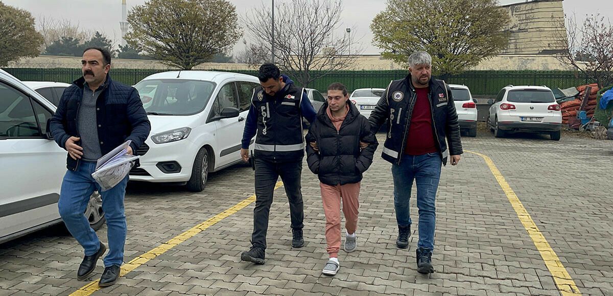 Bir sahte doktor vakası daha: Beyin kanaması geçiren hastayı Van&#039;dan İstanbul&#039;a naklederken yakalandı