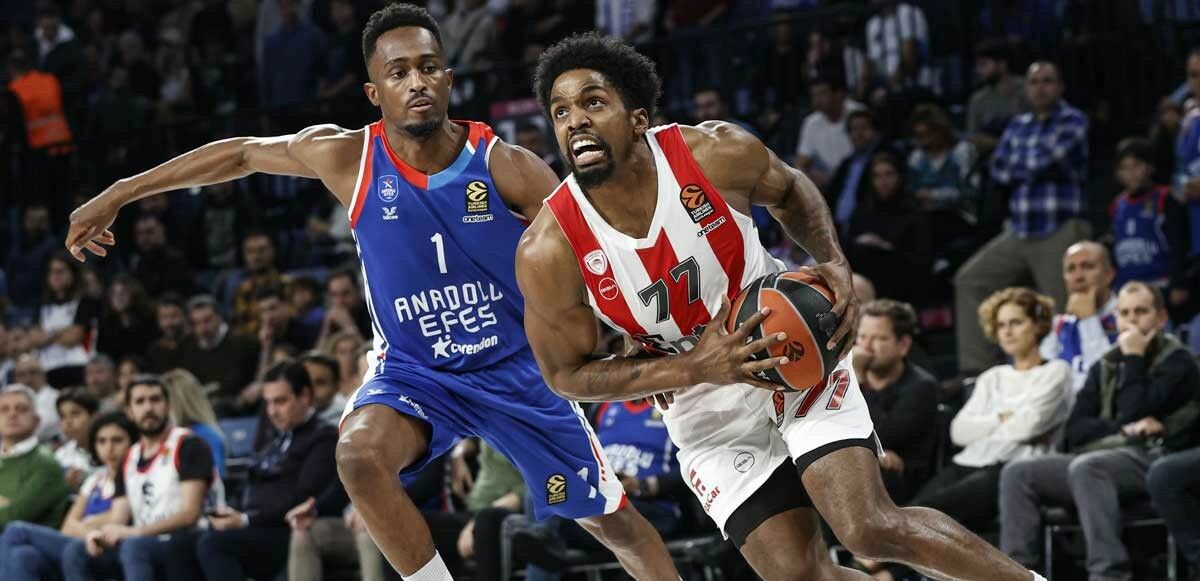 Anadolu Efes seriyi sürdürdü