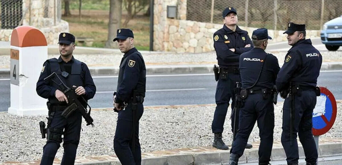 Ukrayna&#039;ya silah sevkiyatı yapacak fabrikaya patlayıcılı zarf! Adres yine İspanya