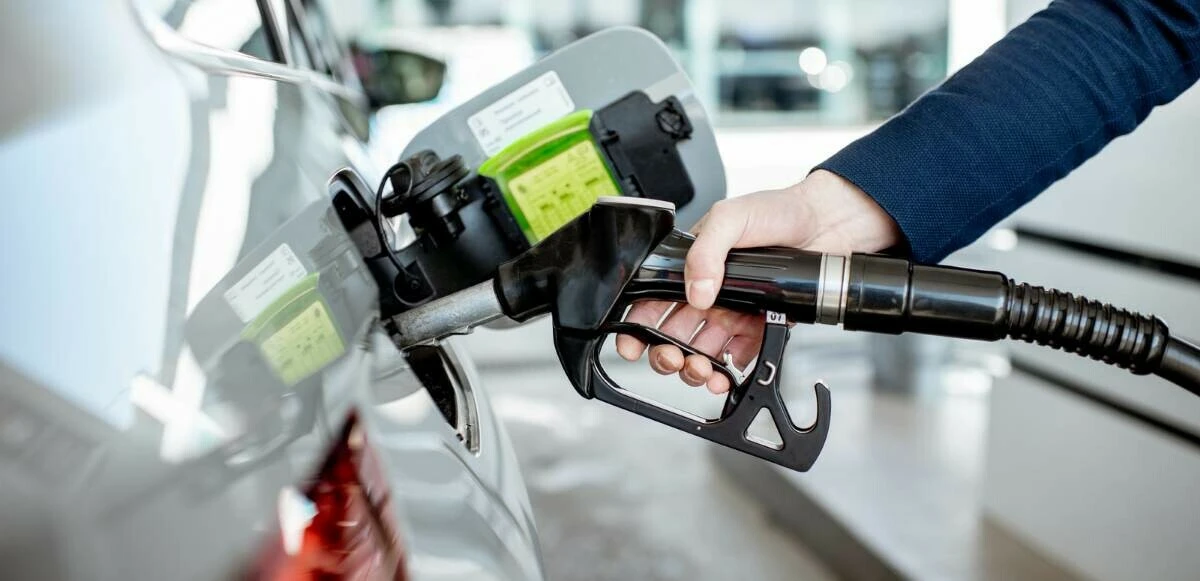 Uluslararası petrol piyasası sallandı, brent petrol dibi buldu! Akaryakıta dev indirim göründü: Motorine 1.88, benzine 2,15 TL