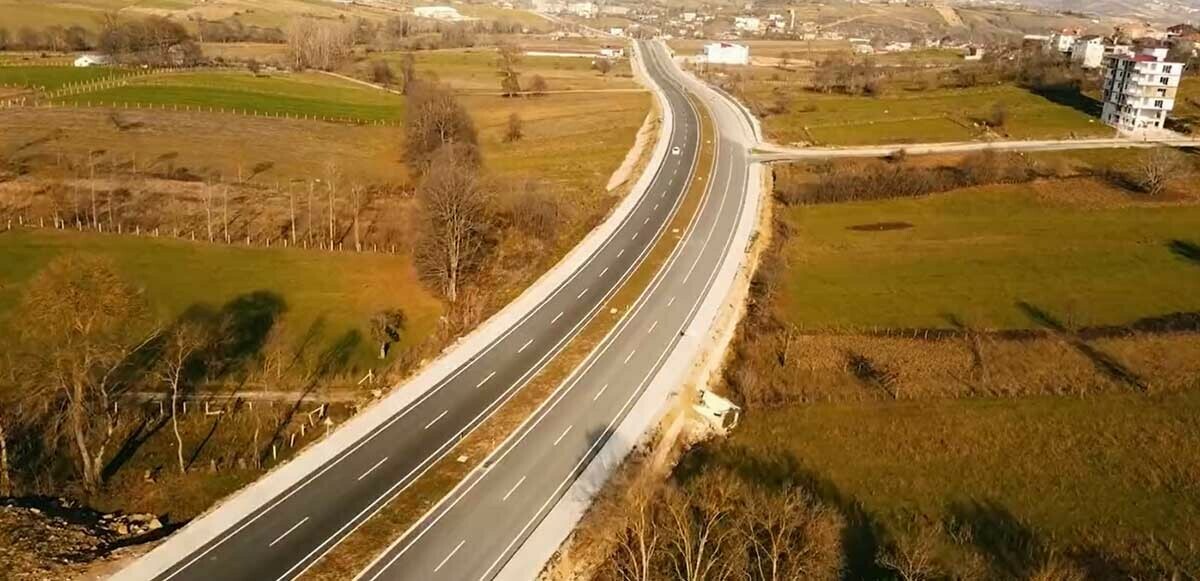 Seyahat süresini 10 dakikaya indirecek, Kavak-Asarcık Yolu bugün açılıyor!