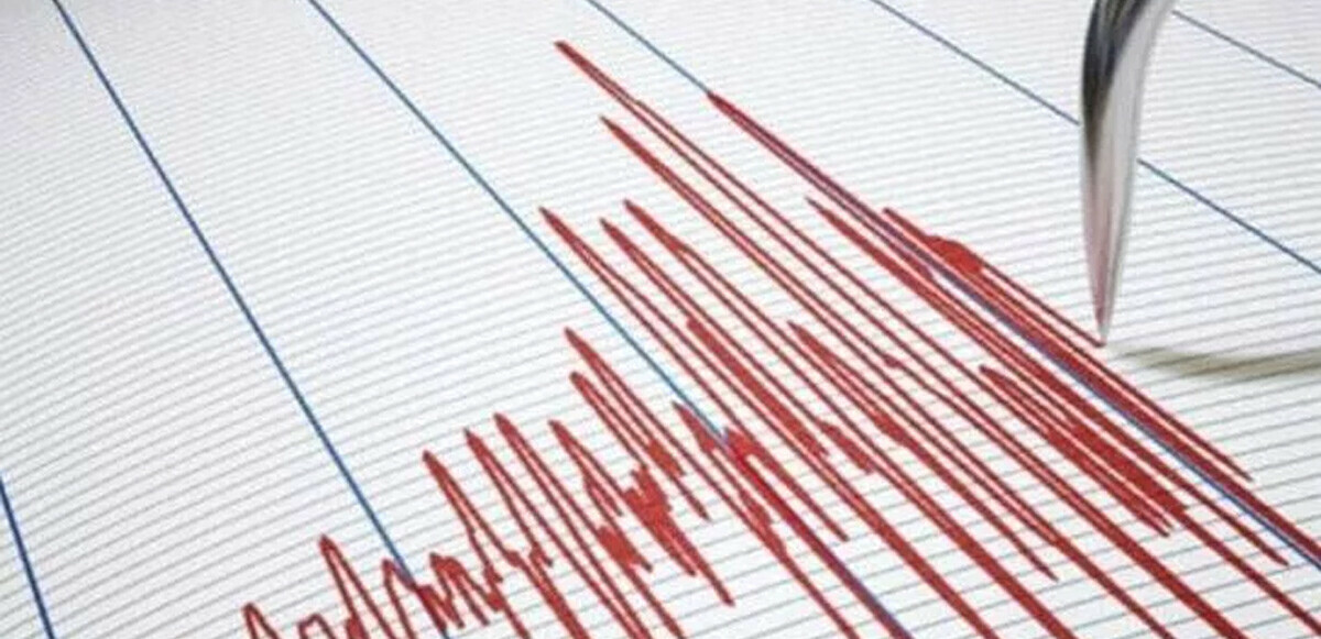 İran&#039;da 5.4 büyüklüğünde deprem