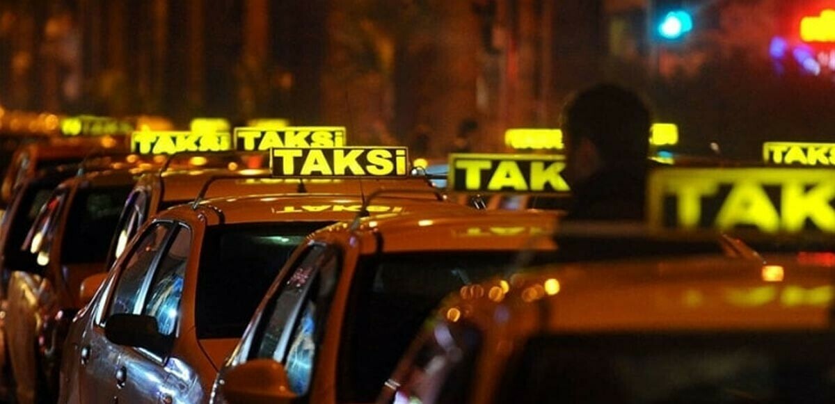Taksilerde 10 TL tartışması: Müşteri de şikayetçi taksici de