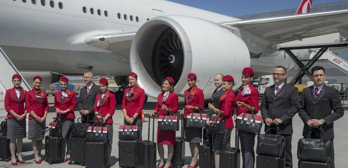 Türk Hava Yolları (THY) pilot ve kabin memuru alımlarını başlatıyor! İşte pilot alım başvuru tarihleri ve şartları...