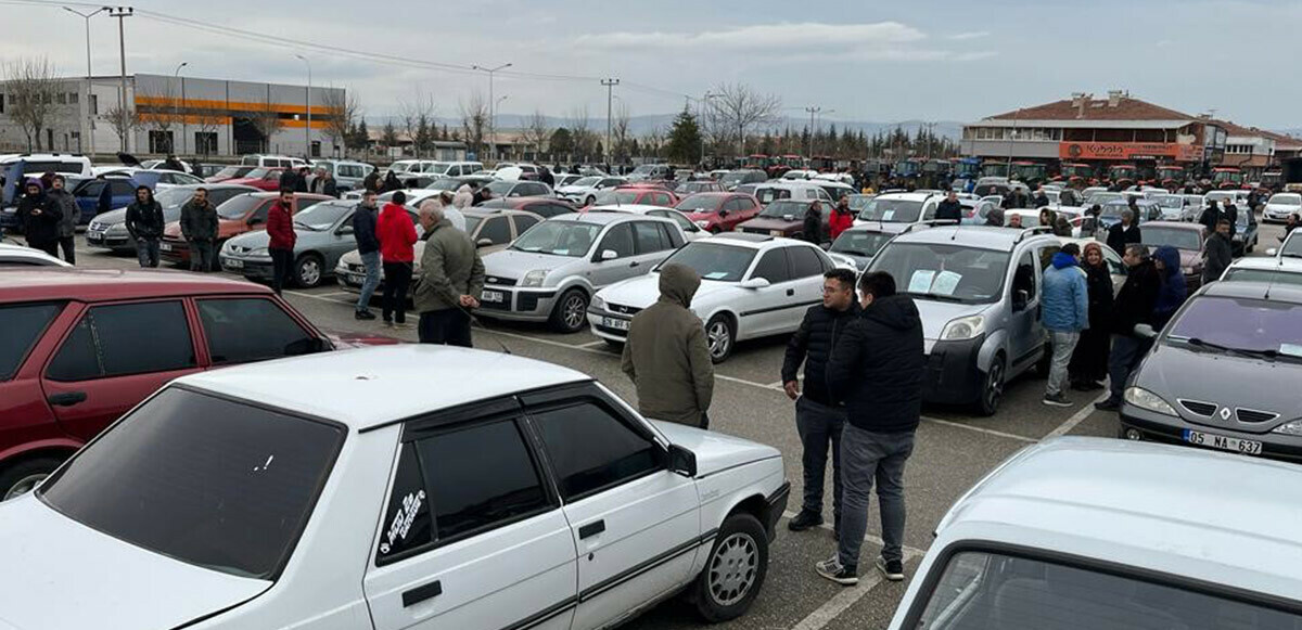 Asgari ücret zammı öncesi oto pazarlarında yoğunluk