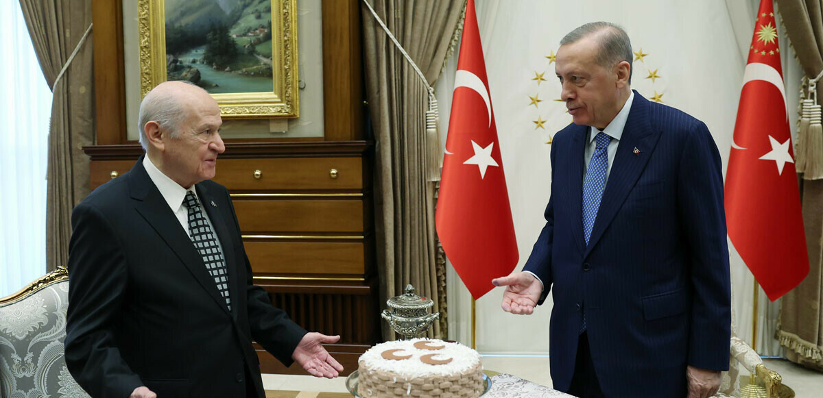 Cumhurbaşkanı Erdoğan ile Devlet Bahçeli arasında güldüren diyalog: Ne kadar daha gençleştik