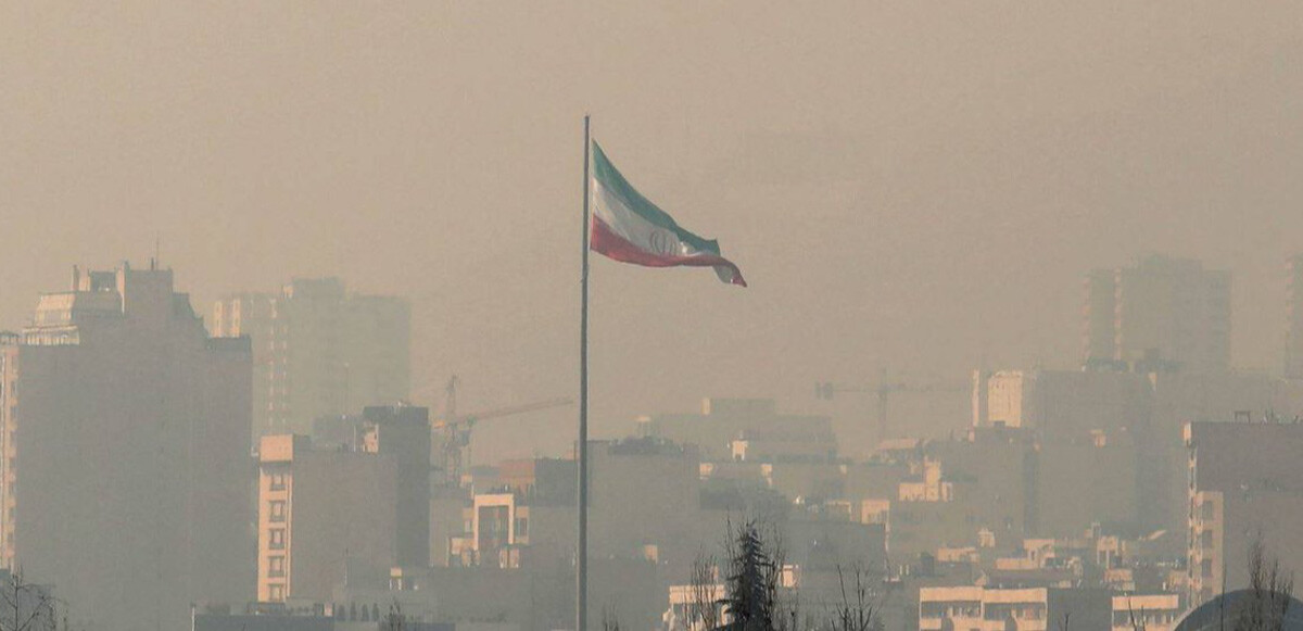 İran'da eğitime hava kirliliği engeli! 2 gün ara verildi 