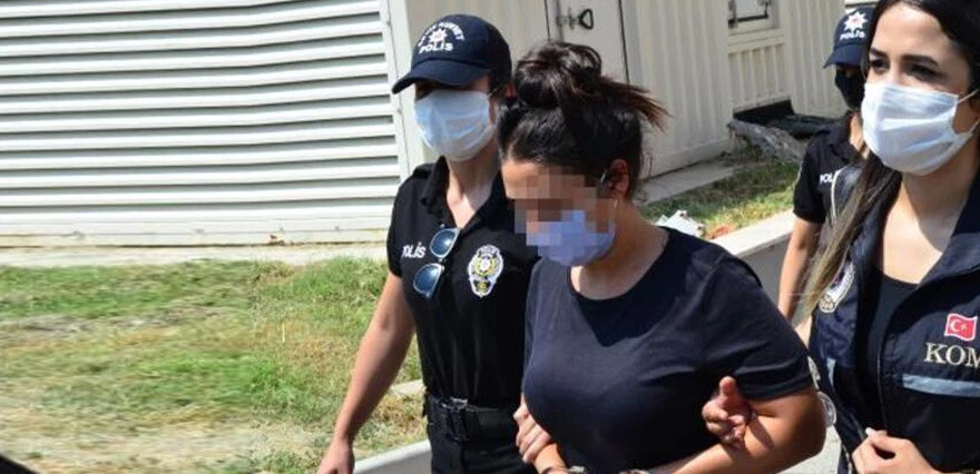 Adana'da tefeci operasyonu: Aralarında 'Binbir Surat' Zeynep'in de bulunduğu 21 gözaltı