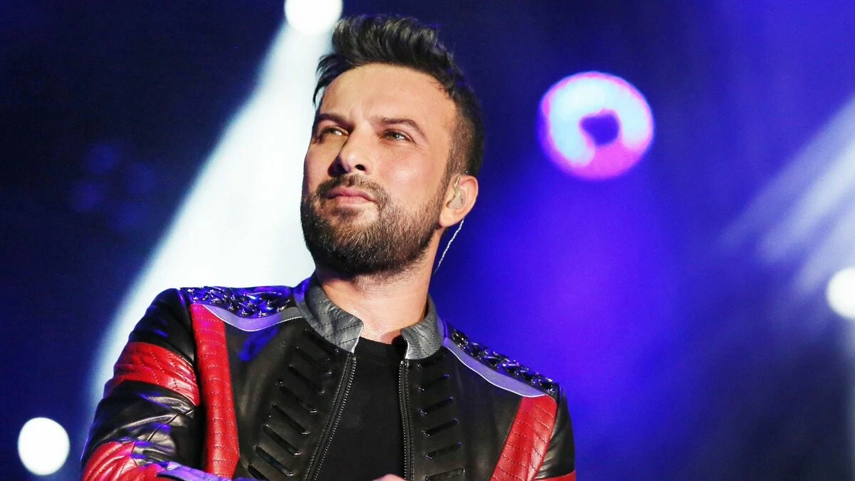 Tarkan'ın sahneden inme sebebi belli oldu: Yeni yıla girerken geri sayım için 3 milyon daha istemiş!