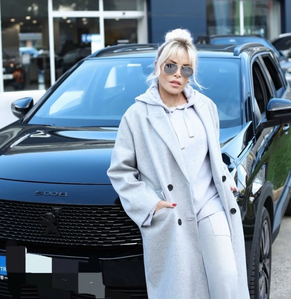 Sağlığına kavuşan Ajda Pekkan kendisine milyonluk araba satın aldı!