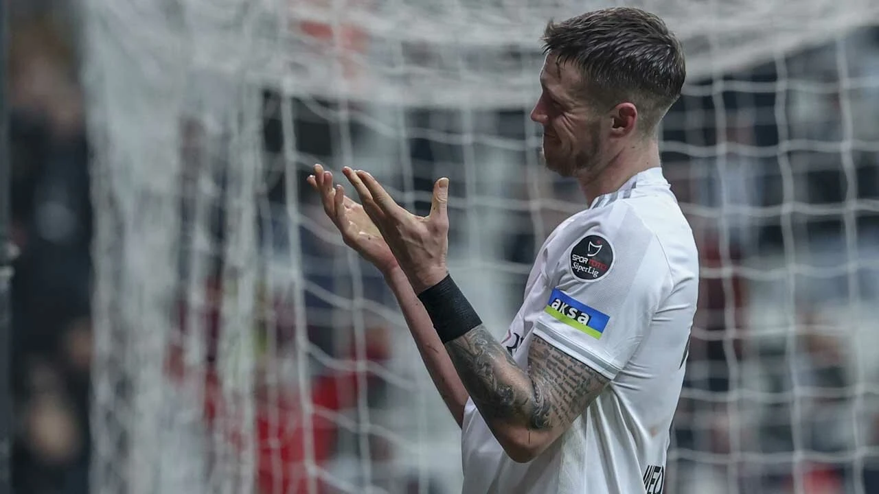 Wout Weghorst Beşiktaş'tan ayrılıyor mu? Gol sevinci gündem oldu!