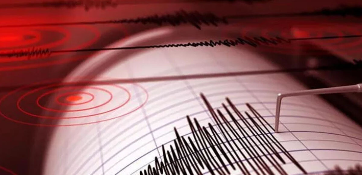 Son dakika! Endonezya&#039;da 7.6 büyüklüğünde deprem