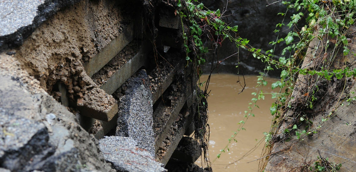 'Şiddetli hava' Kaliforniya'yı fena vurdu: Çok sayıda kişi hayatını kaybetti, fırtına ve yağış sürüyor