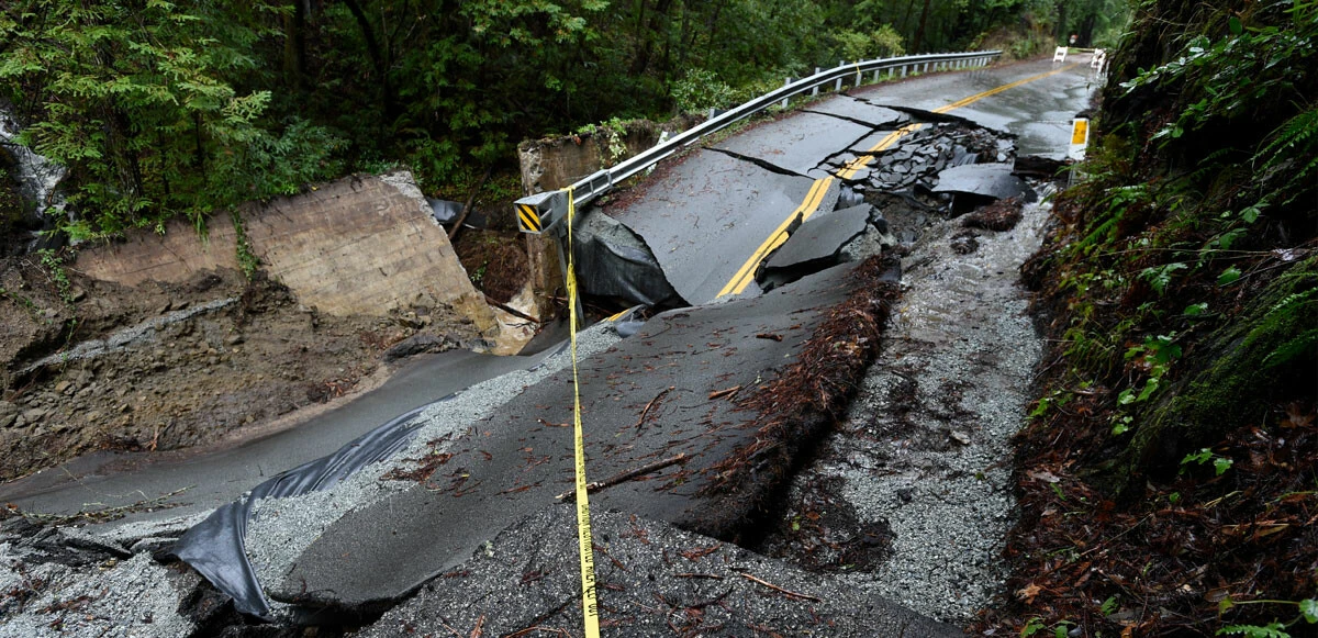 'Şiddetli hava' Kaliforniya'yı fena vurdu: Çok sayıda kişi hayatını kaybetti, fırtına ve yağış sürüyor