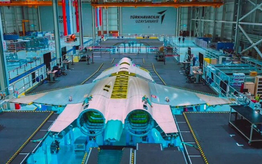 Milli Muharip Uçak, hangardan çıkmadan yurt dışından ilk talebini aldı!