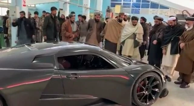 Afganistan'da üretilen 'süper araba'dan yeni görüntüler! Dışıyla içinin alakası yok