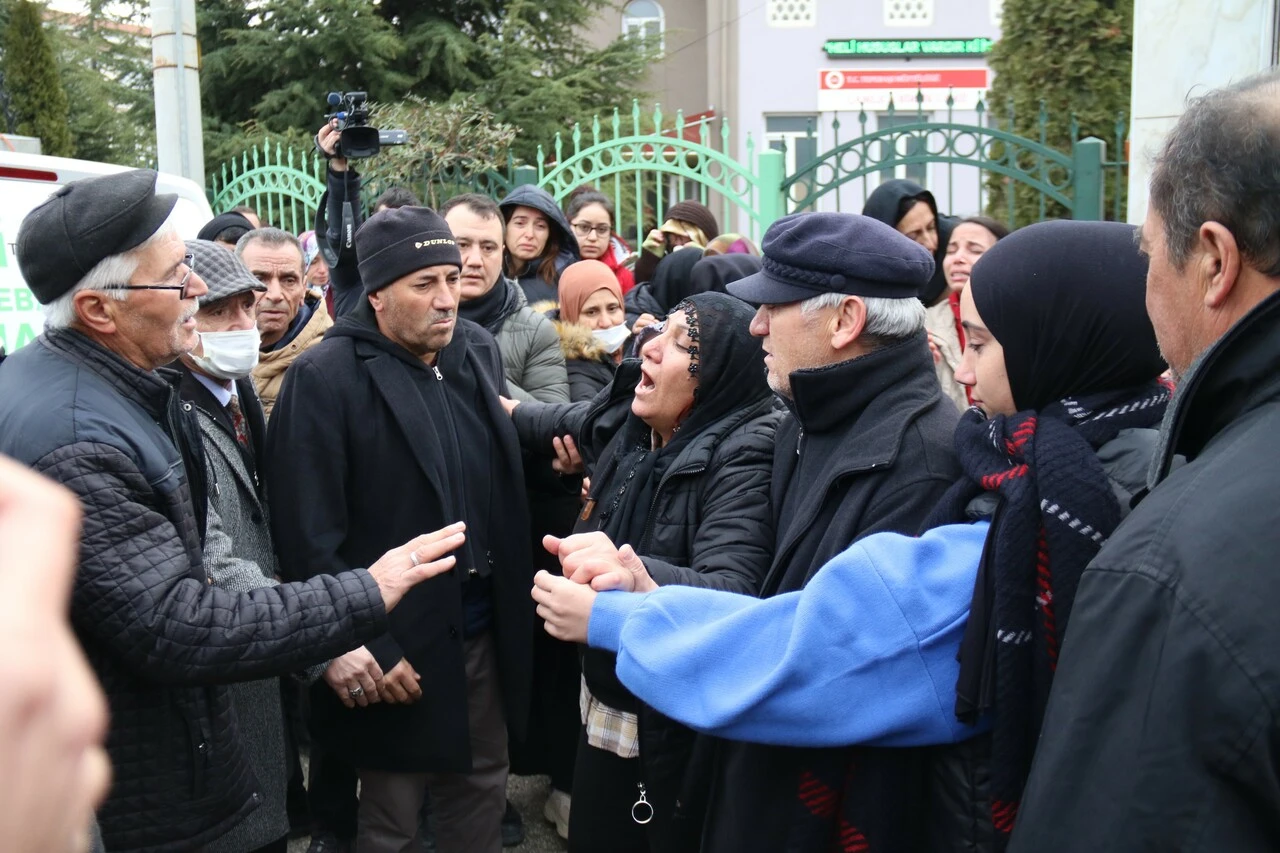 Katili ortaya çıktı! Eskişehir'de boğazı kesilerek katledilen Tuğçe Can'a acı veda