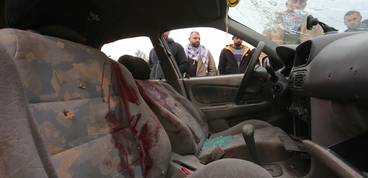 İsrail güçleri 'ateş açtı' bahanesiyle 2 Filistinliyi katletti!