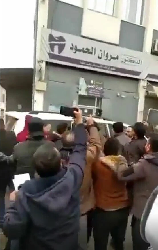 Türkiye ile yakınlaşma kızdırdı! Suriyeli muhalif lideri kovalayarak dövdüler
