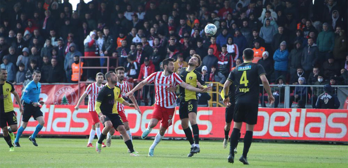 Zorlu derbinin kazananı İstanbulspor oldu: Deplasmanda kritik 3 puan!