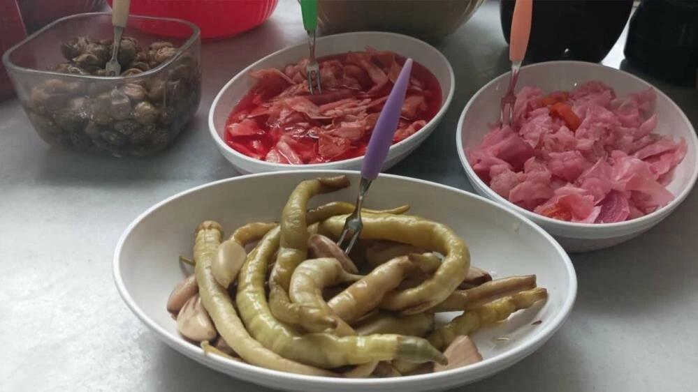 Herkes hastalıktan kırılıyor: Günde bir bardak içmek virüsün, bakterinin kökünü kurutuyor!