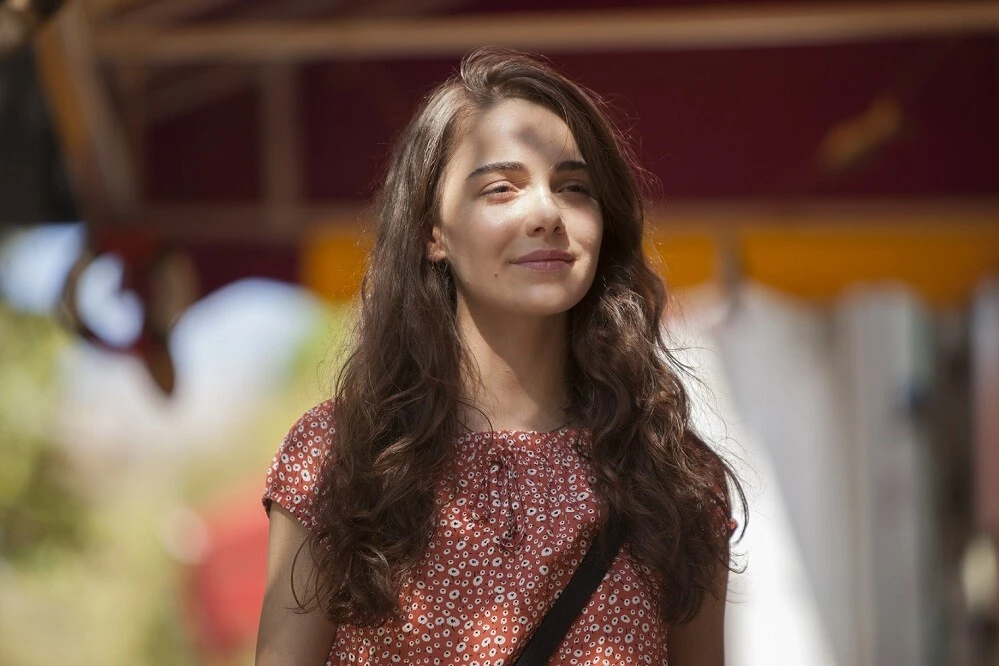 İddialı rolleriyle gündem olan Hafsanur Sancaktutan hastanelik oldu!