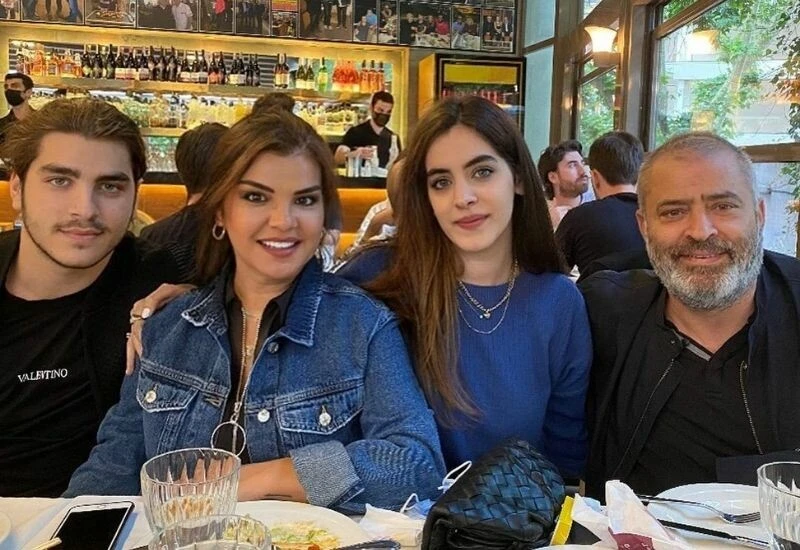 Şarkıcı Elif Karlı acı haberle yıkıldı: Cezaevindeki eşi hayatını kaybetti!