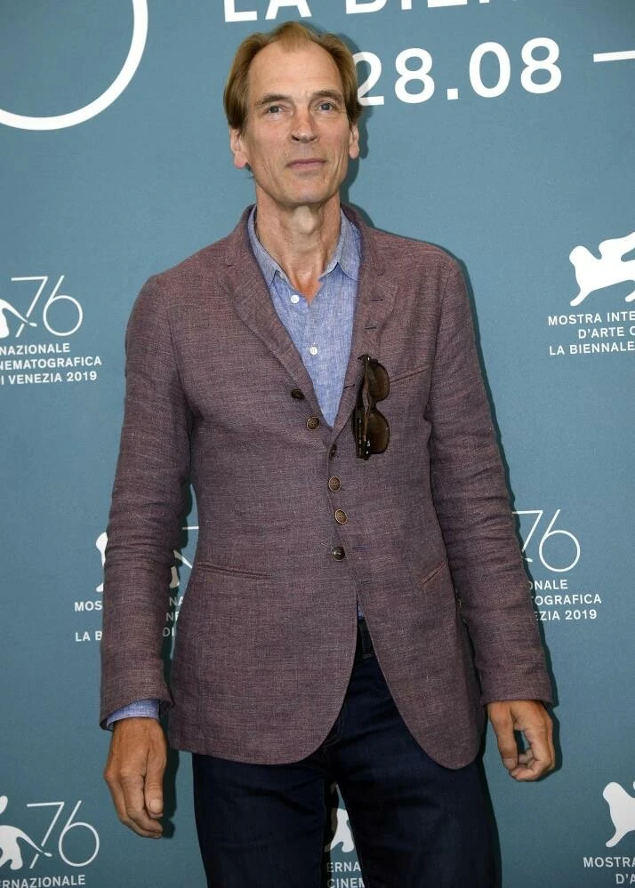 Doğa yürüyüşüne çıkan ünlü İngiliz oyuncu Julian Sands kayıplara karıştı