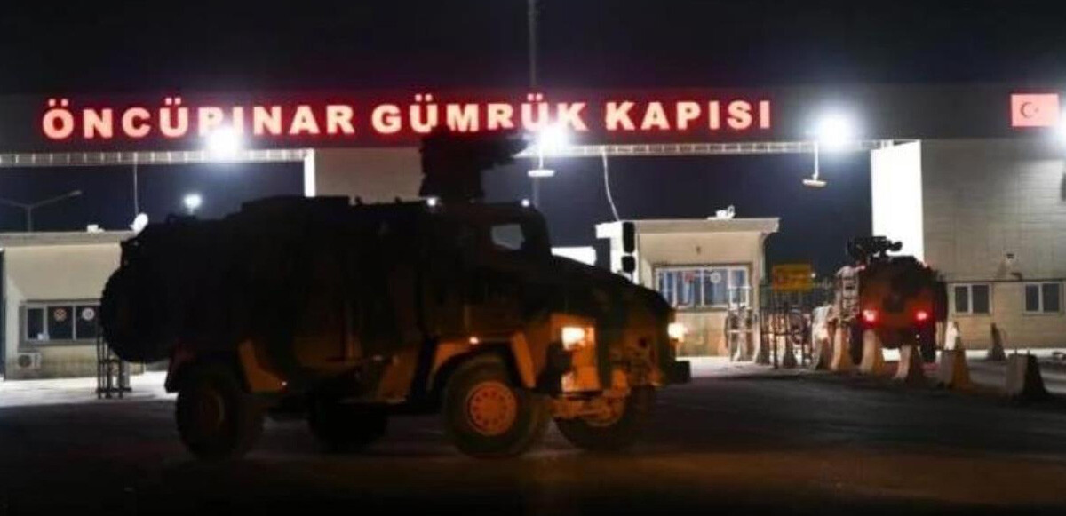 Son dakika! Teröristlerden kalleş saldırı! Kilis&#039;te sınır bölgesine roket atıldı