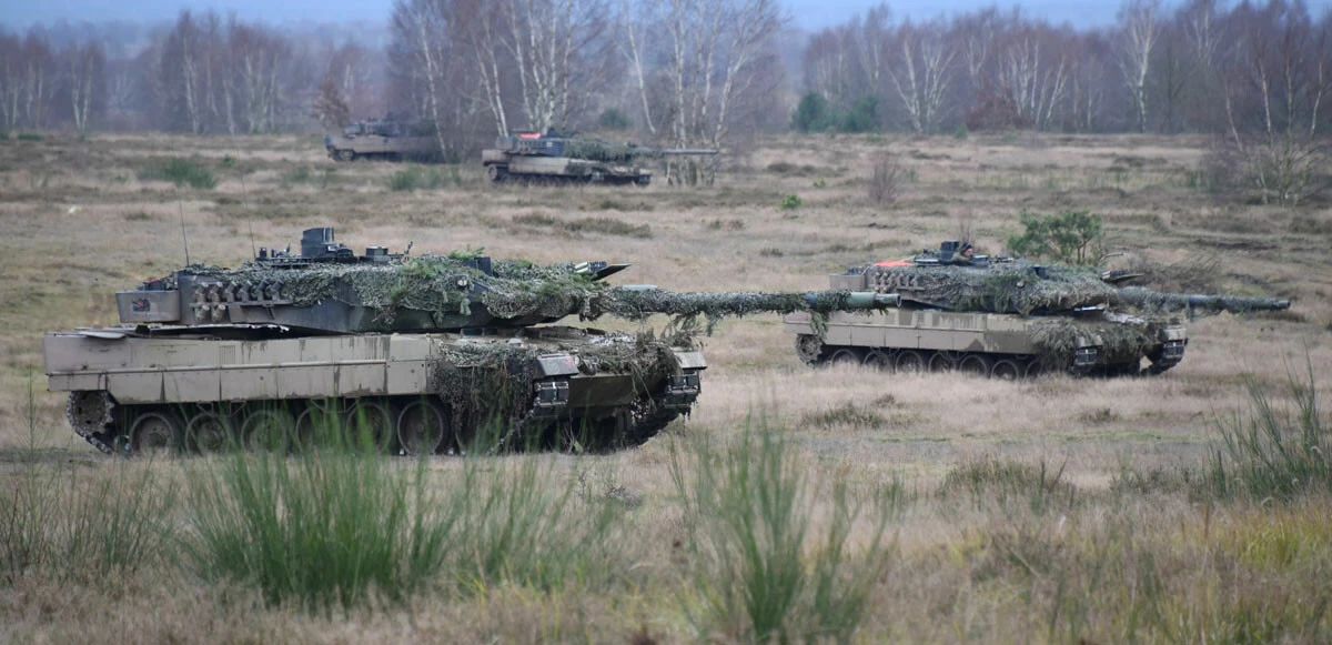 Almanya tankları göndermekte tereddüte düştü! Zelenskiy ateş püskürdü: Bu bir oyun değil