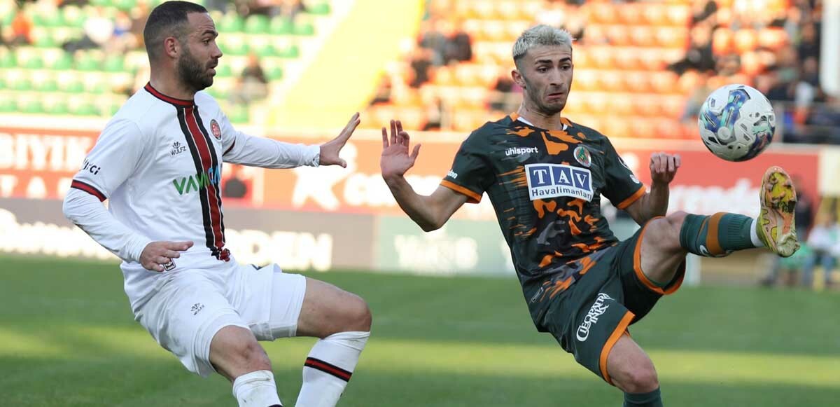 Alanyaspor ve Karagümrük yenişemedi