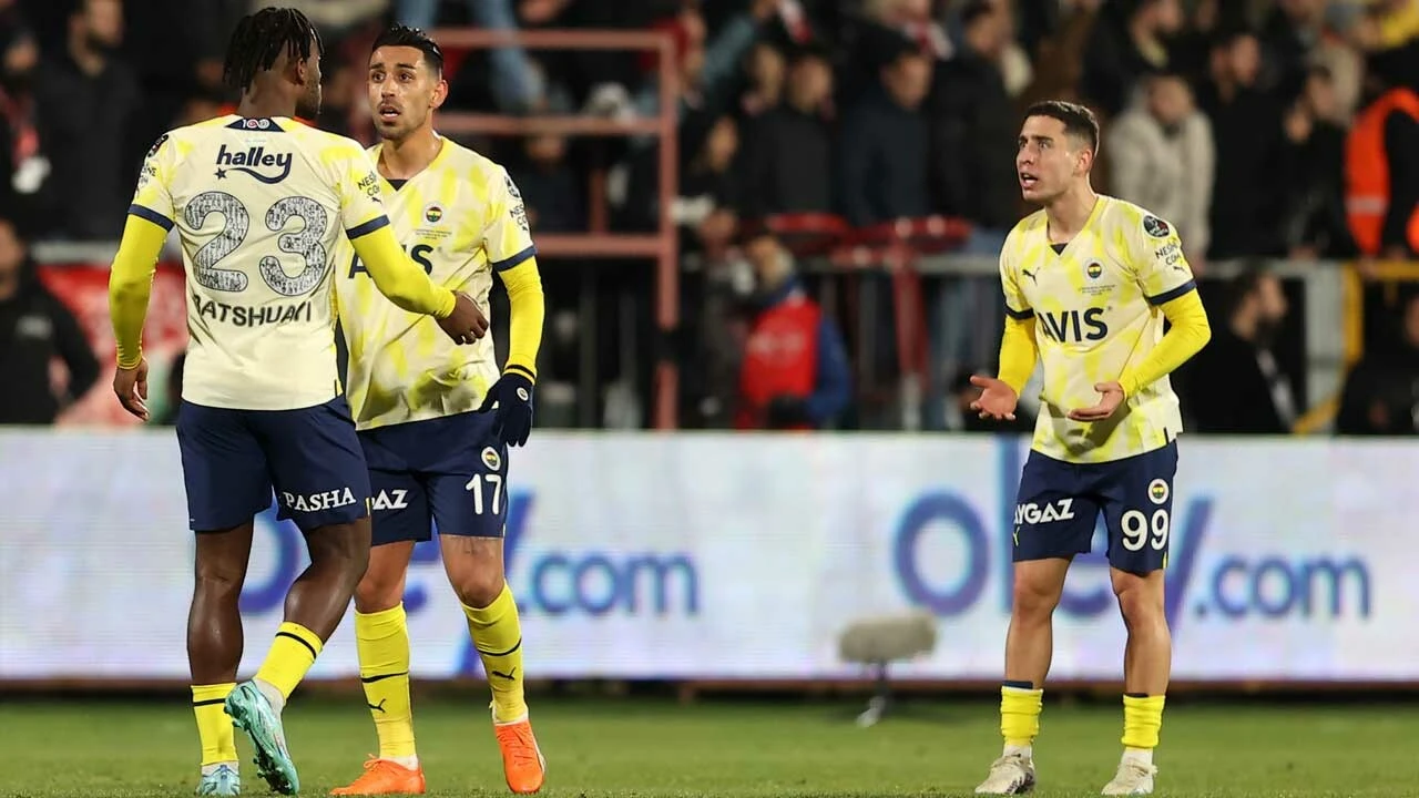 Michy Batshuayi ile Emre Mor arasında gerginlik!