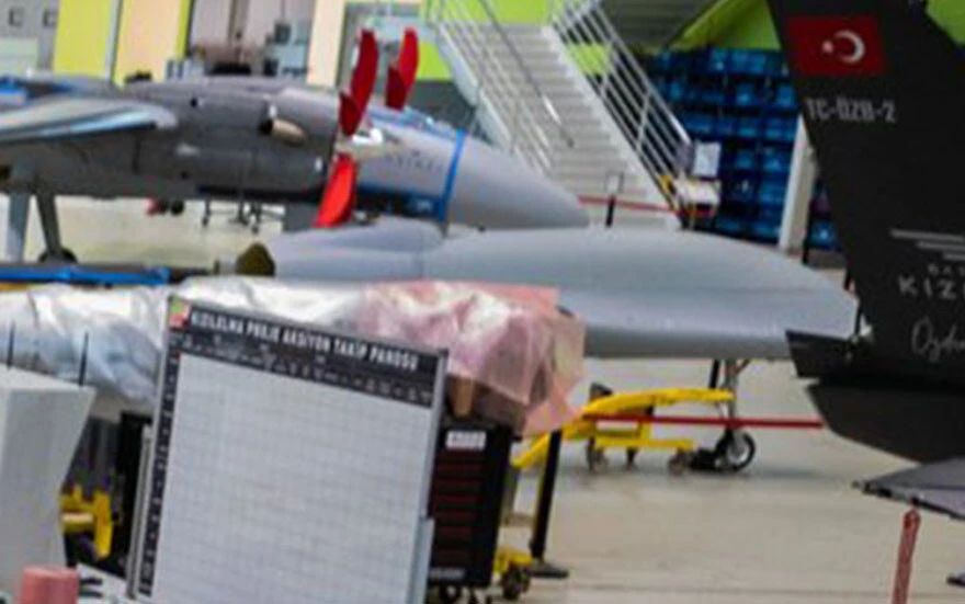 Bayraktar TB3 üretim hattında: Süleyman Soylu ziyaretinde dikkat çeken görüntü!