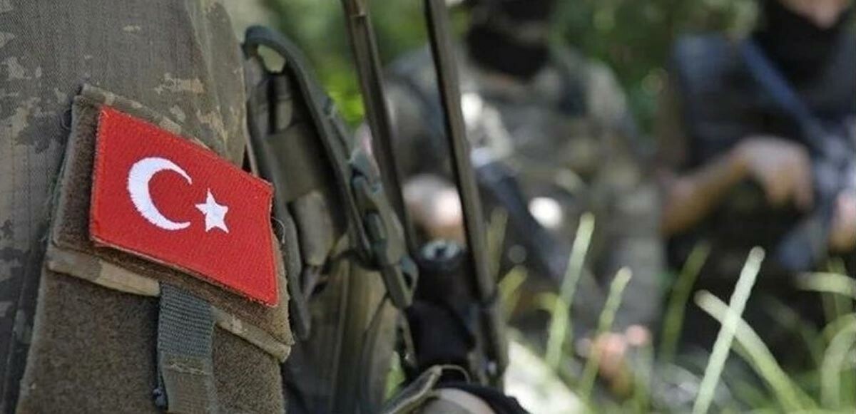 Son dakika! Ağrı&#039;da askeri araç devrildi: Şehitlerimiz var